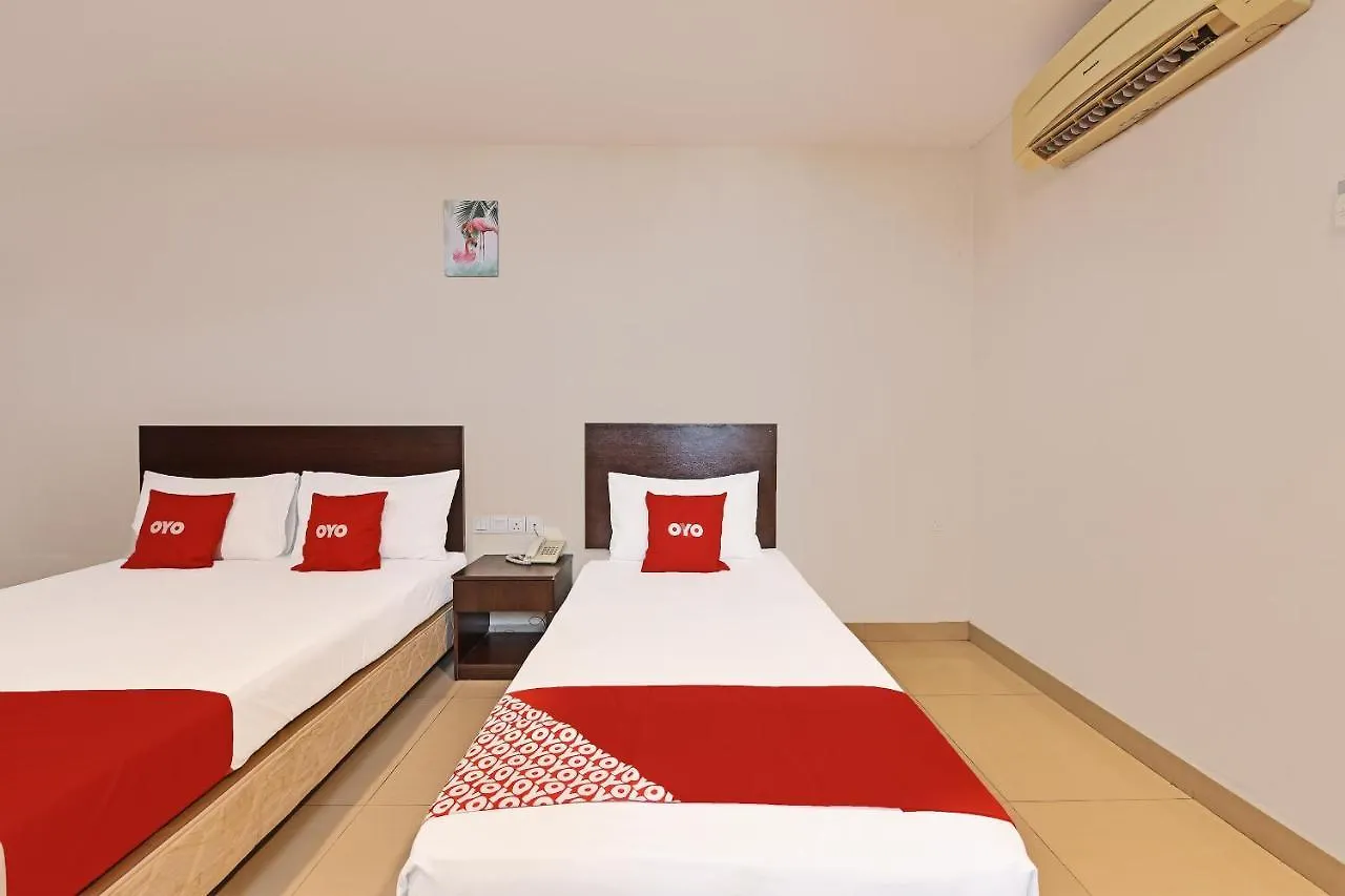 **  Oyo 90669 My Hotel Vistana Bangi Malasia
